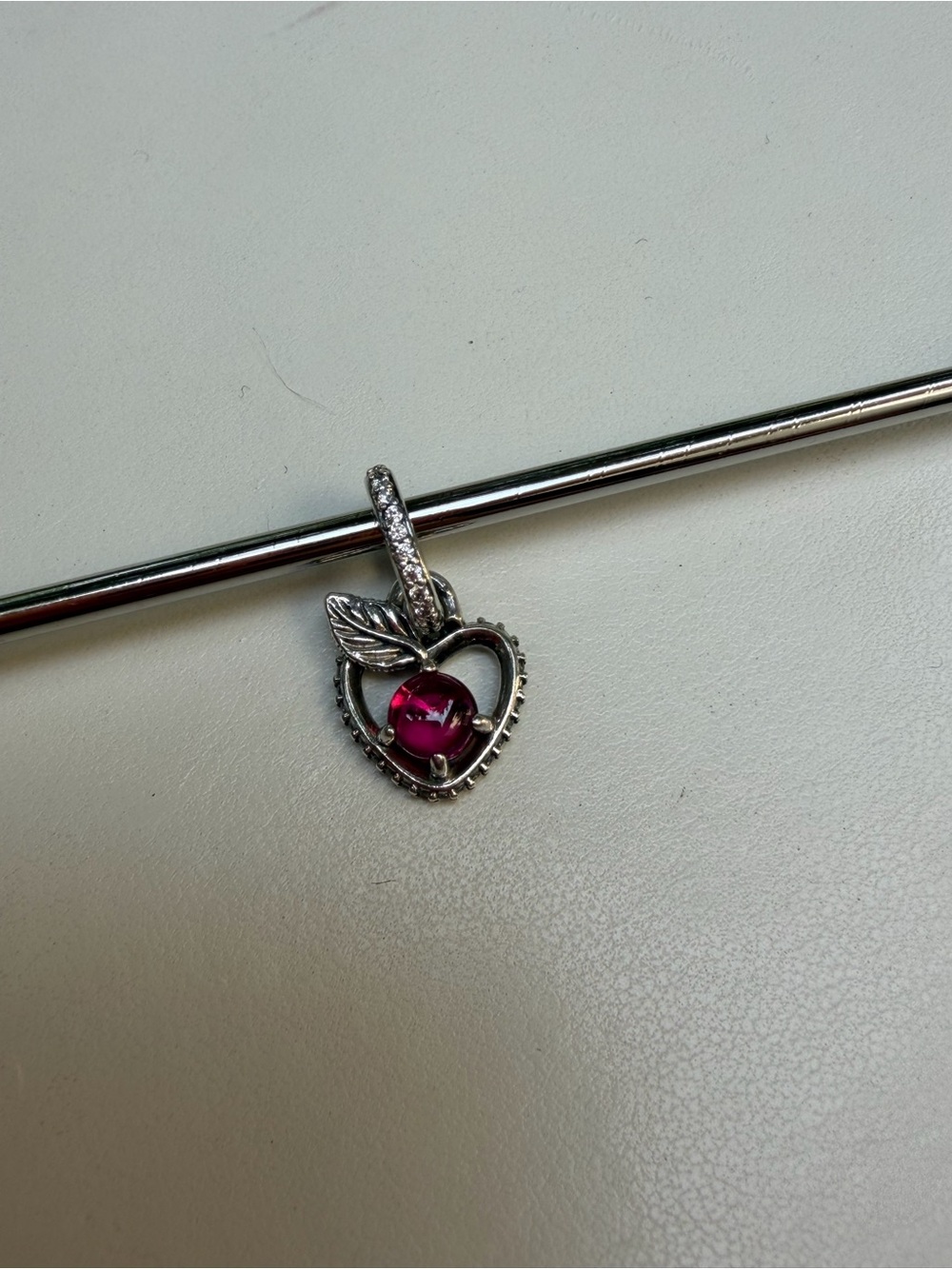 Pandora Disney Snow White Apple dangle Heart charm